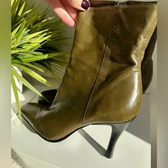 Charles David | Olive Stilleto Boots - Picture 4 of 12